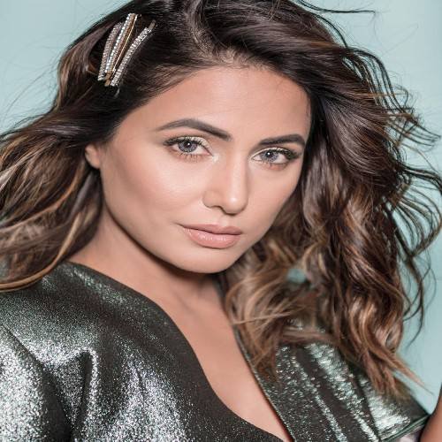 Hina Khan Biography | Wiki, Husband, Age, Children, Height, Family & More -  BiographyFlix: Biography | Celebrity Biography | Famous People