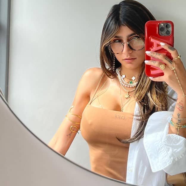 Mia Khalifa Biography | Wiki, Age, Husband, Family , Controversy & Some Interesting Facts